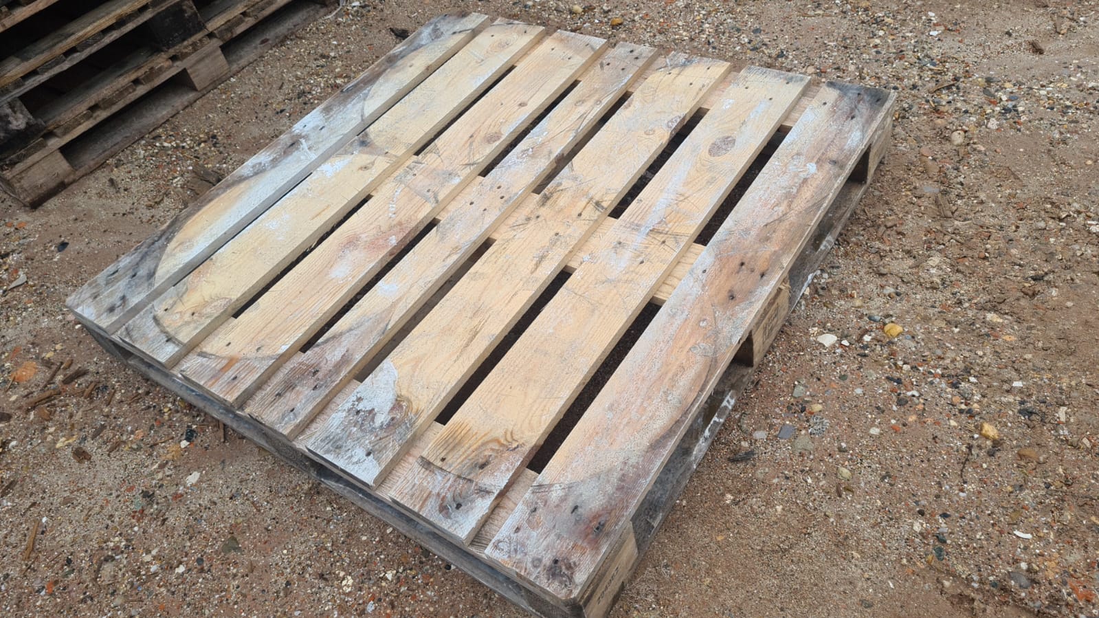 You are currently viewing VENTES PALETTES : 1000 x 1200