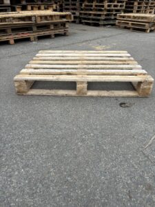 VENTE PALETTES : 95X115 CEINTUREES